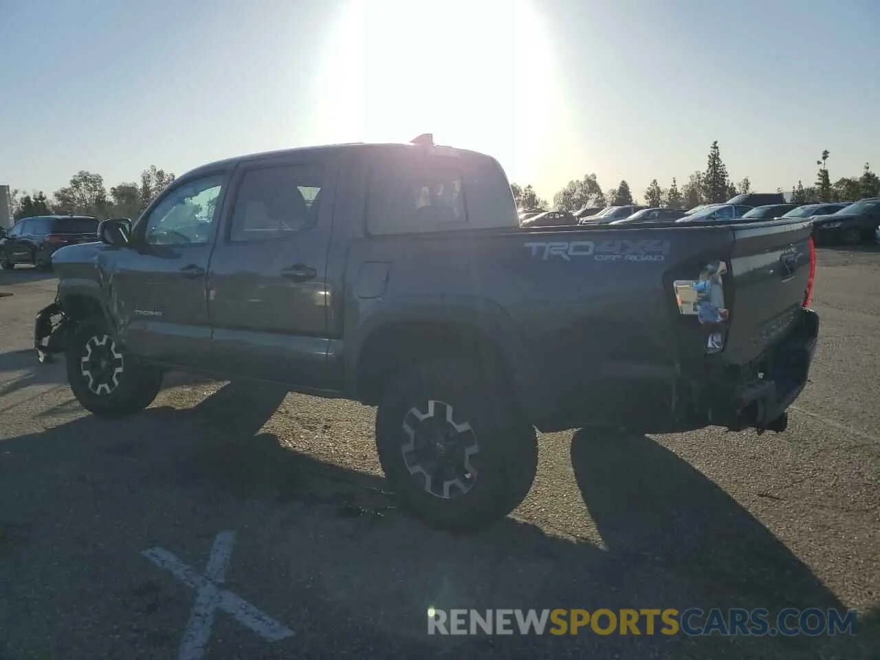 2 Фотография поврежденного автомобиля 3TMCZ5AN1KM222735 TOYOTA TACOMA 2019