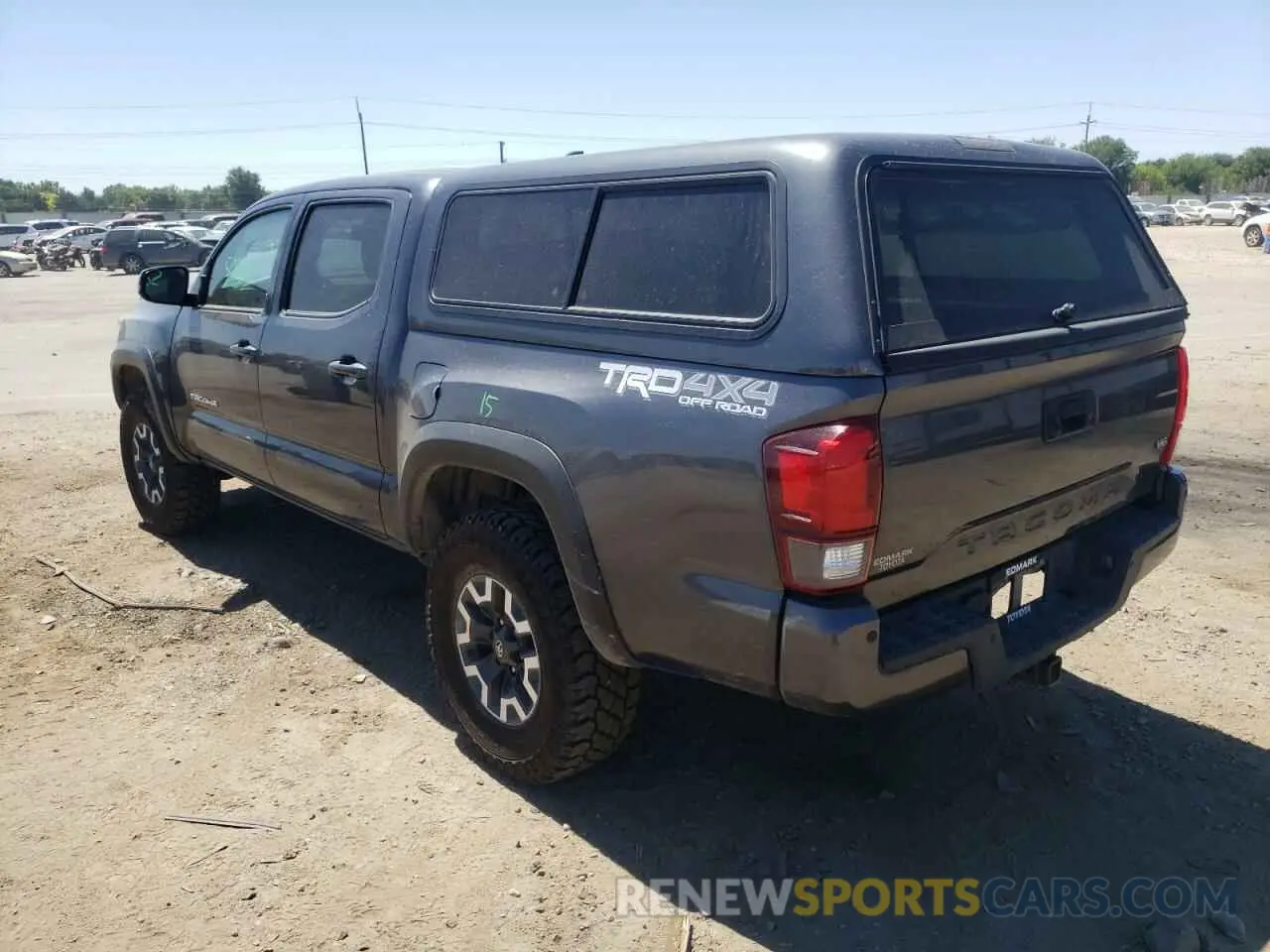 3 Фотография поврежденного автомобиля 3TMCZ5AN1KM259672 TOYOTA TACOMA 2019