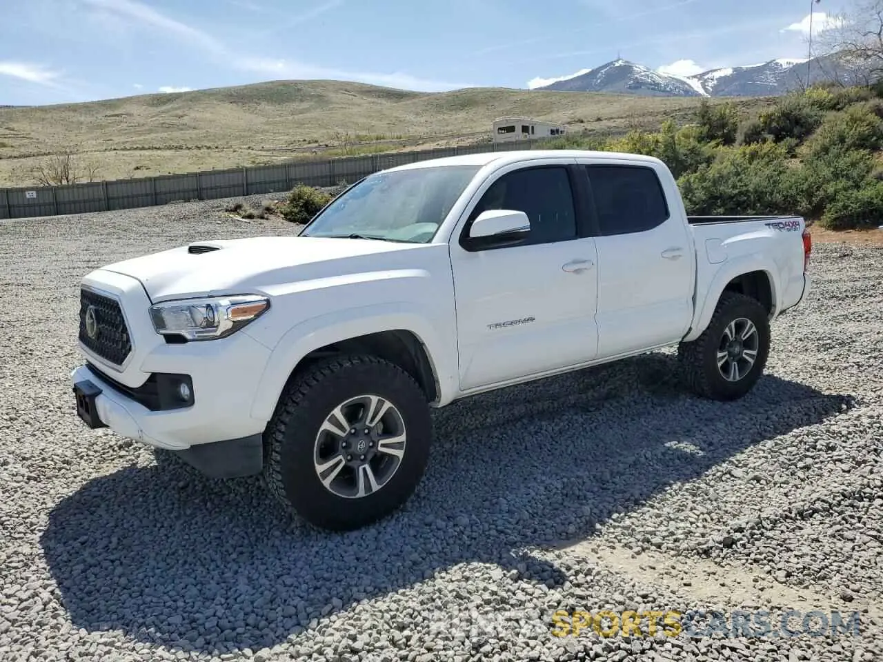 1 Фотография поврежденного автомобиля 3TMCZ5AN1KM263494 TOYOTA TACOMA 2019