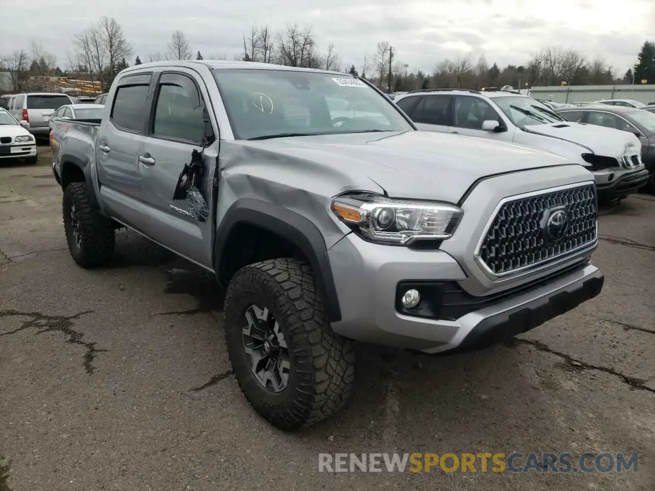 1 Photograph of a damaged car 3TMCZ5AN2KM250544 TOYOTA TACOMA 2019