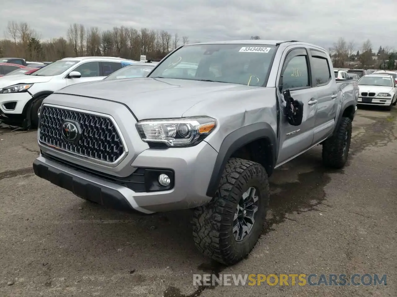 2 Photograph of a damaged car 3TMCZ5AN2KM250544 TOYOTA TACOMA 2019