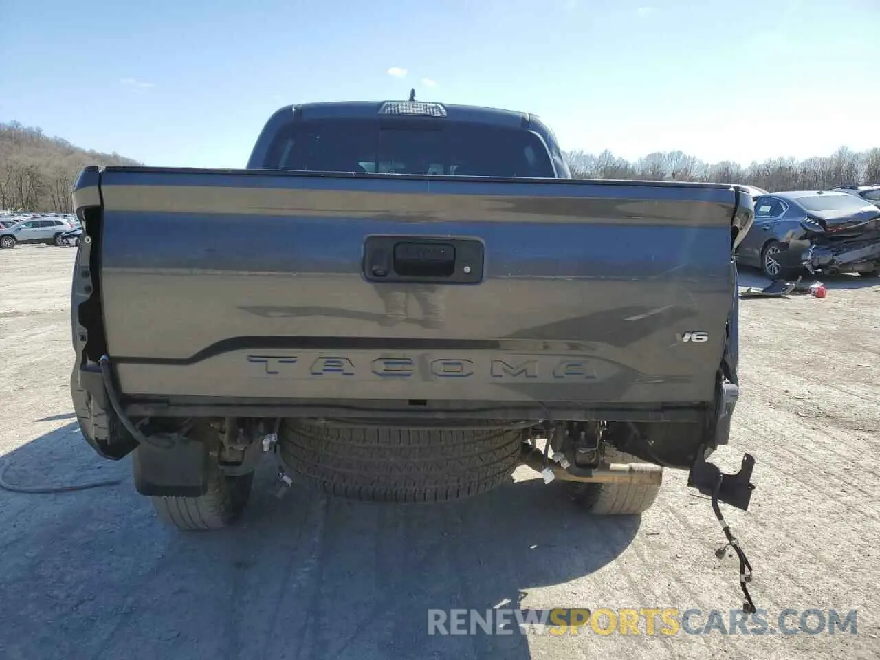 6 Photograph of a damaged car 3TMCZ5AN2KM283656 TOYOTA TACOMA 2019