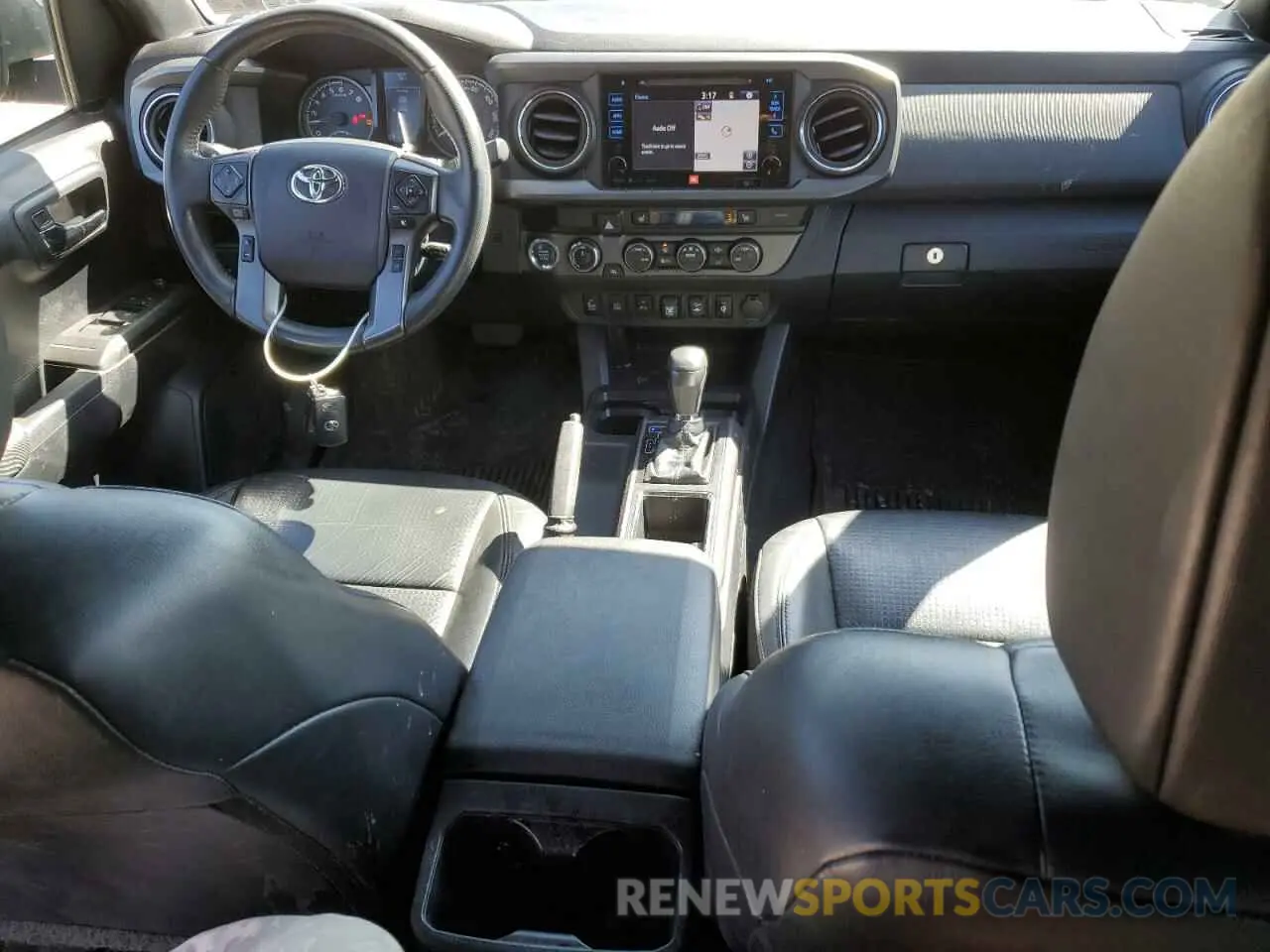 8 Photograph of a damaged car 3TMCZ5AN2KM283656 TOYOTA TACOMA 2019