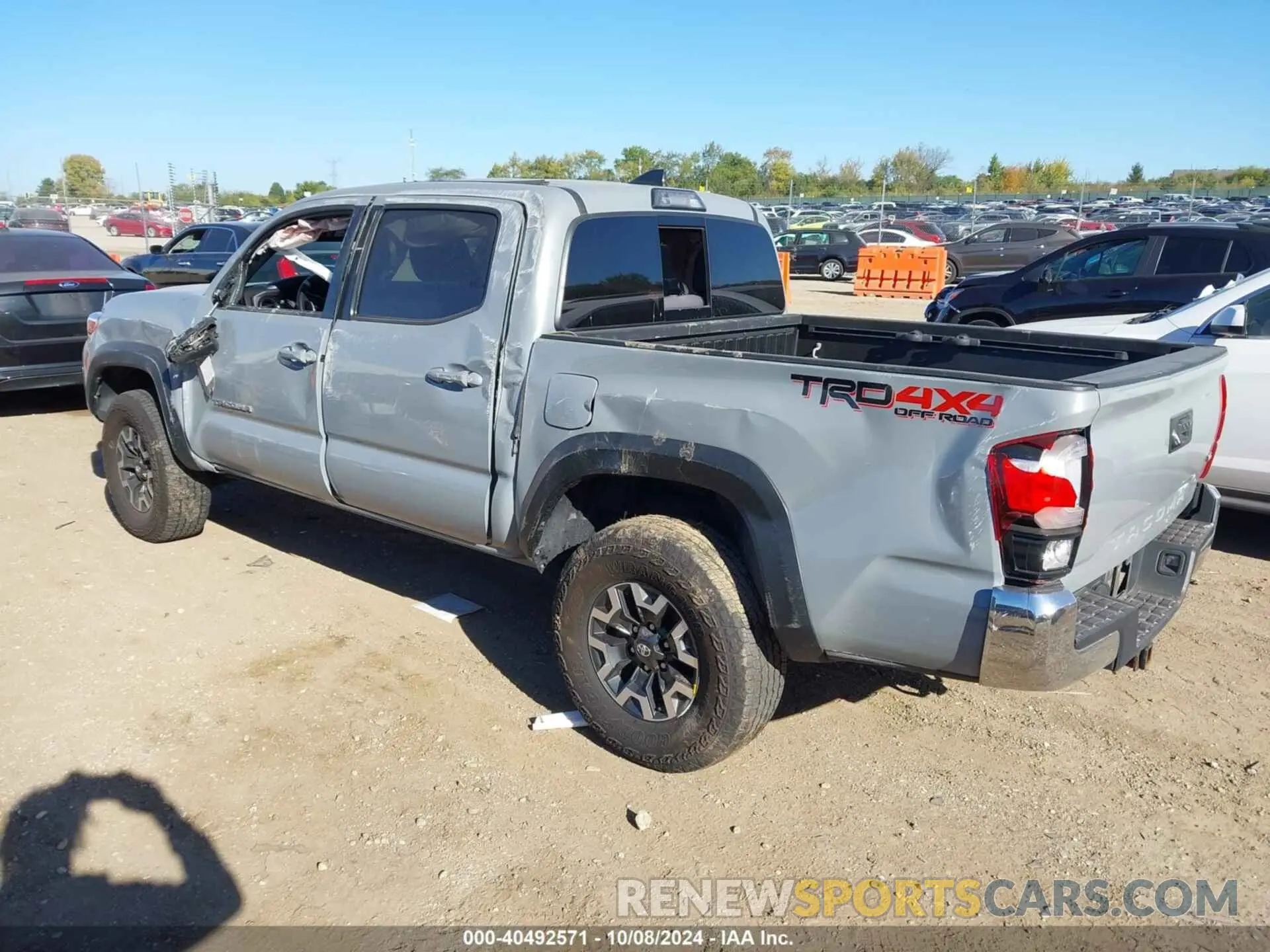 3 Photograph of a damaged car 3TMCZ5AN3KM232313 TOYOTA TACOMA 2019