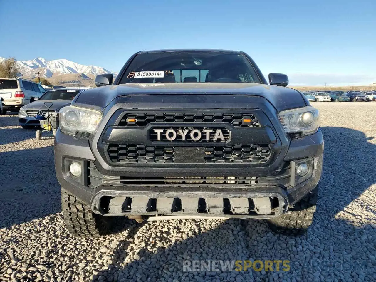 5 Photograph of a damaged car 3TMCZ5AN3KM235566 TOYOTA TACOMA 2019