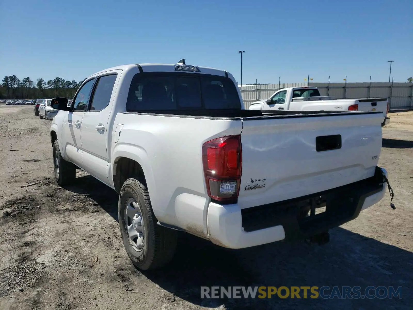 3 Photograph of a damaged car 3TMCZ5AN3KM250603 TOYOTA TACOMA 2019