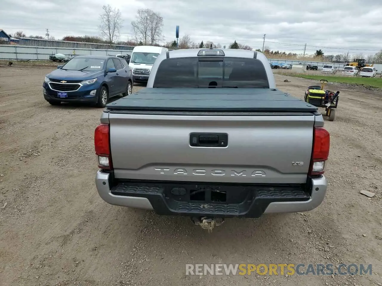 6 Photograph of a damaged car 3TMCZ5AN3KM272410 TOYOTA TACOMA 2019