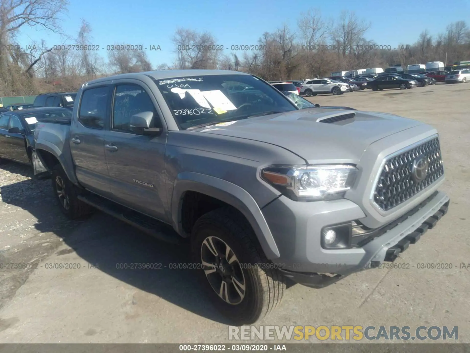 1 Photograph of a damaged car 3TMCZ5AN3KM273993 TOYOTA TACOMA 2019