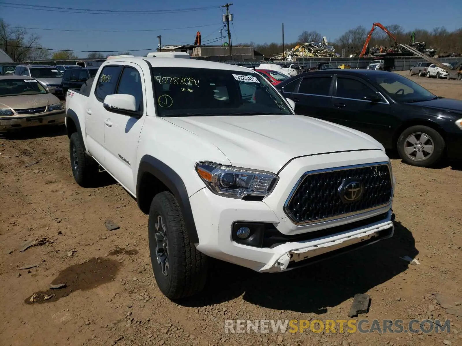 1 Photograph of a damaged car 3TMCZ5AN4KM223085 TOYOTA TACOMA 2019