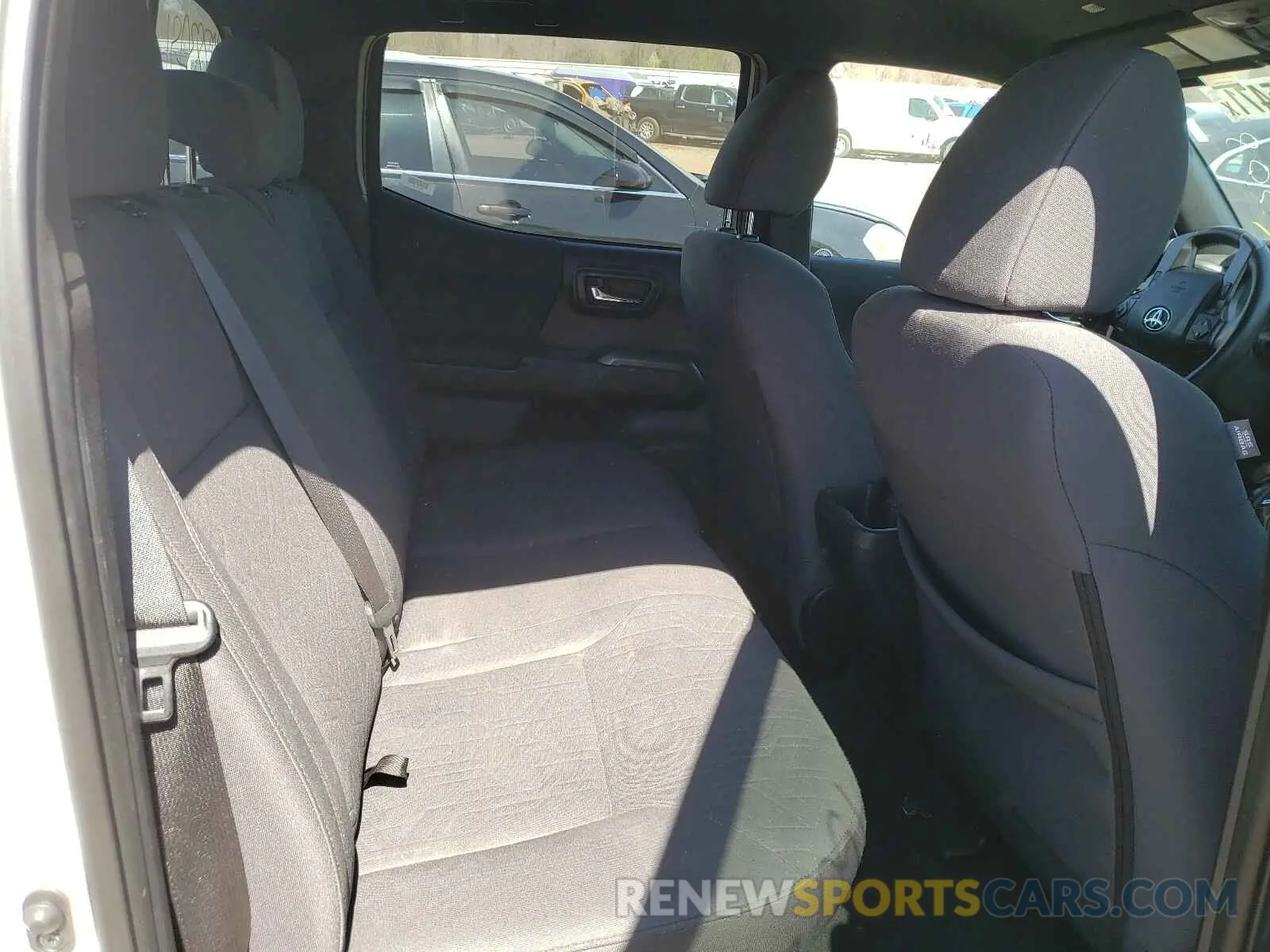 6 Photograph of a damaged car 3TMCZ5AN4KM223085 TOYOTA TACOMA 2019