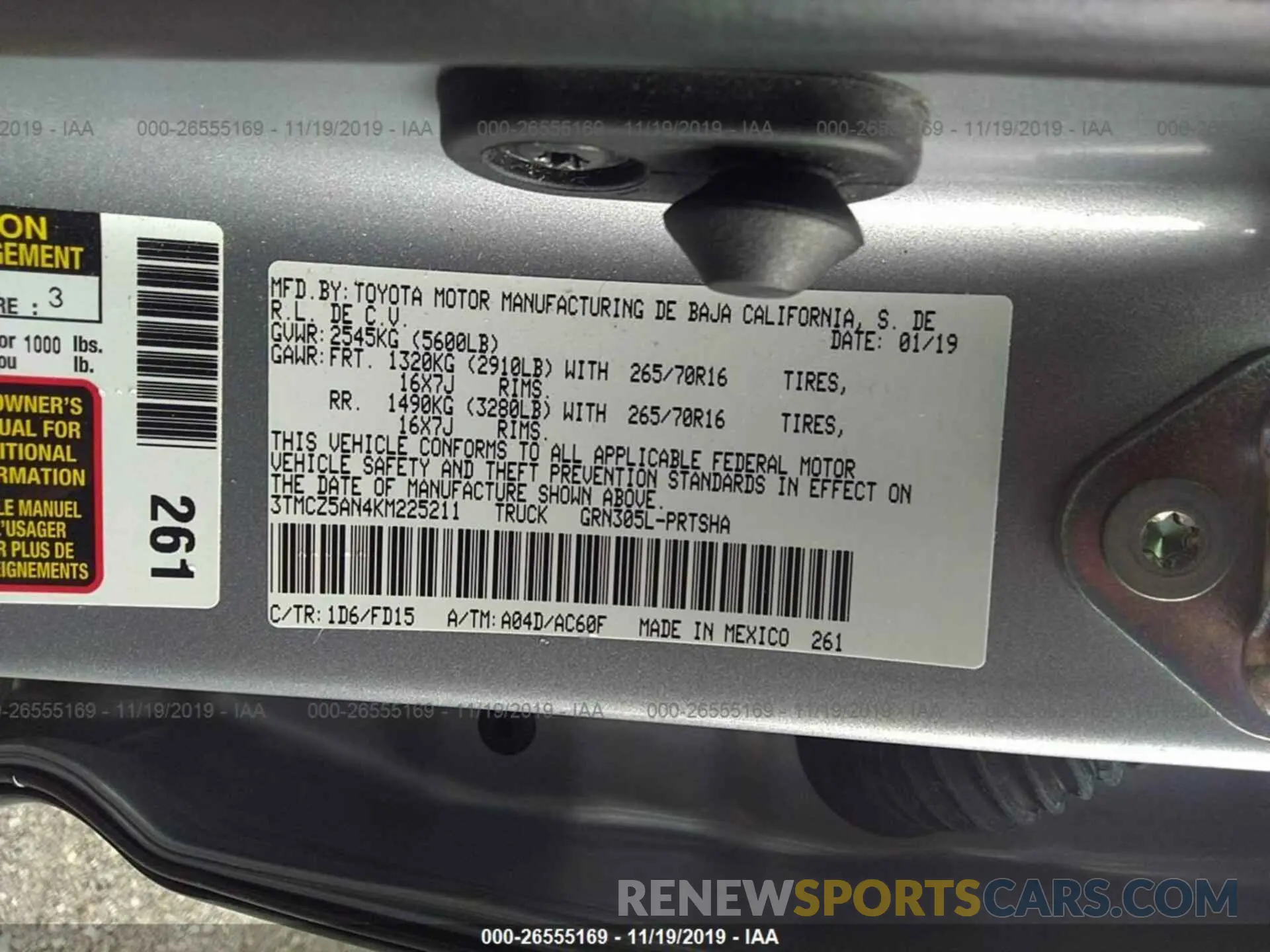 9 Photograph of a damaged car 3TMCZ5AN4KM225211 TOYOTA TACOMA 2019