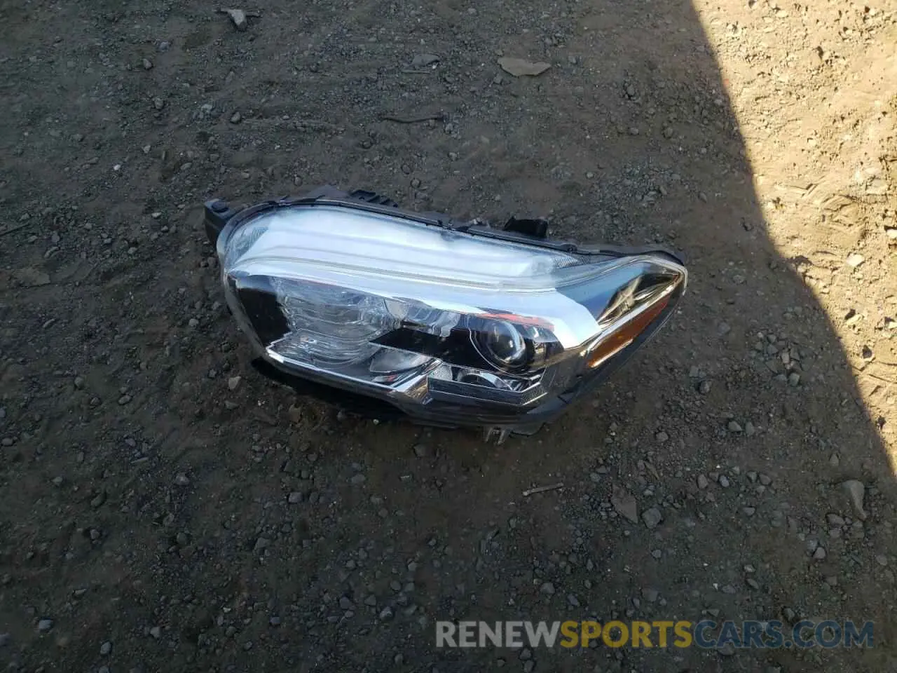 12 Photograph of a damaged car 3TMCZ5AN4KM249931 TOYOTA TACOMA 2019