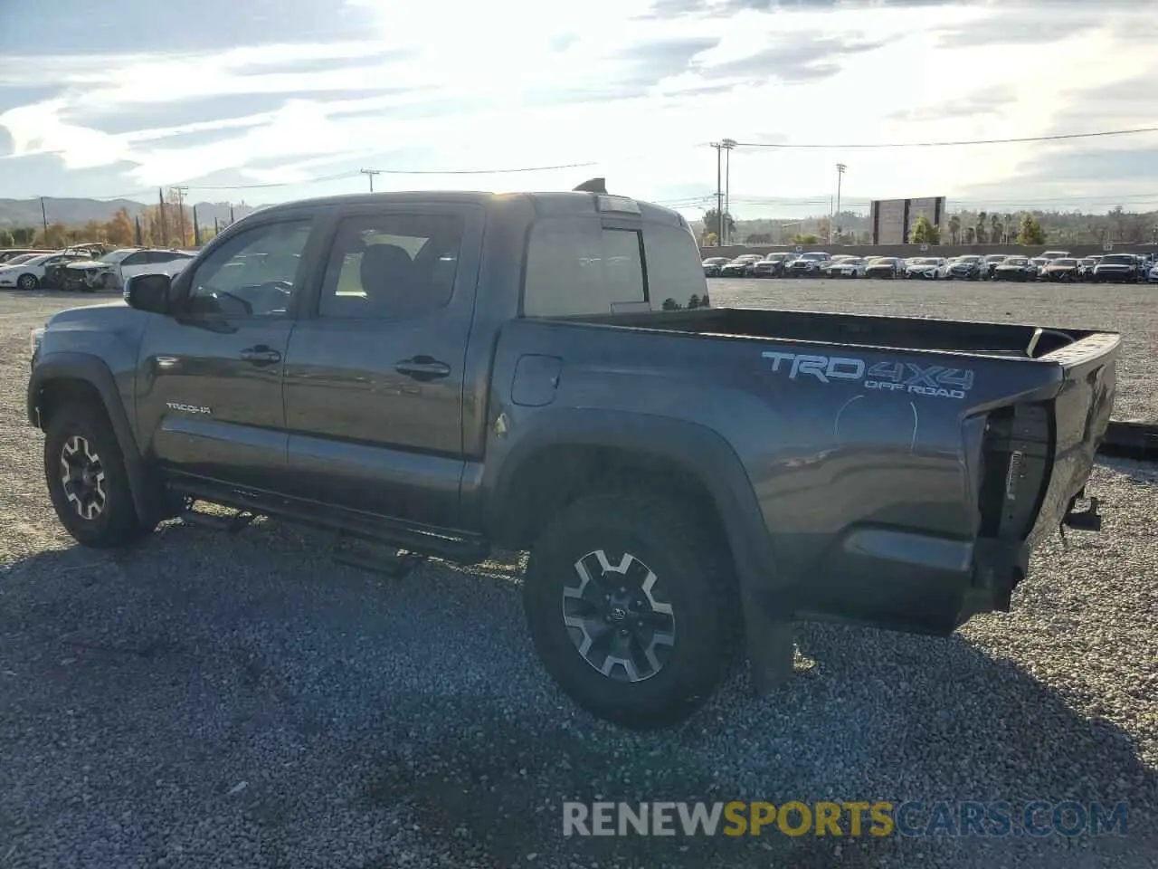 2 Фотография поврежденного автомобиля 3TMCZ5AN4KM254613 TOYOTA TACOMA 2019