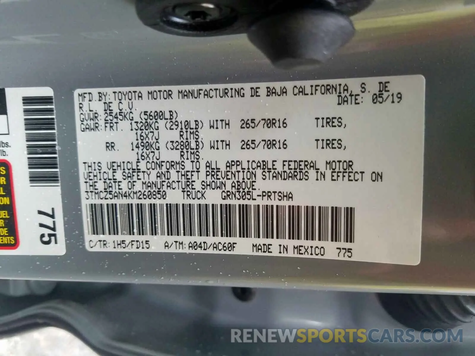 10 Photograph of a damaged car 3TMCZ5AN4KM260850 TOYOTA TACOMA 2019