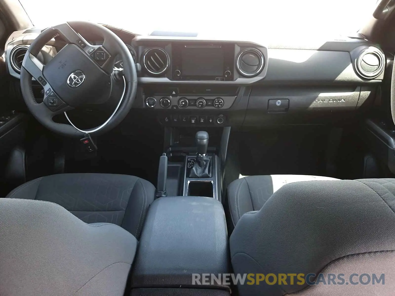 9 Photograph of a damaged car 3TMCZ5AN4KM283352 TOYOTA TACOMA 2019