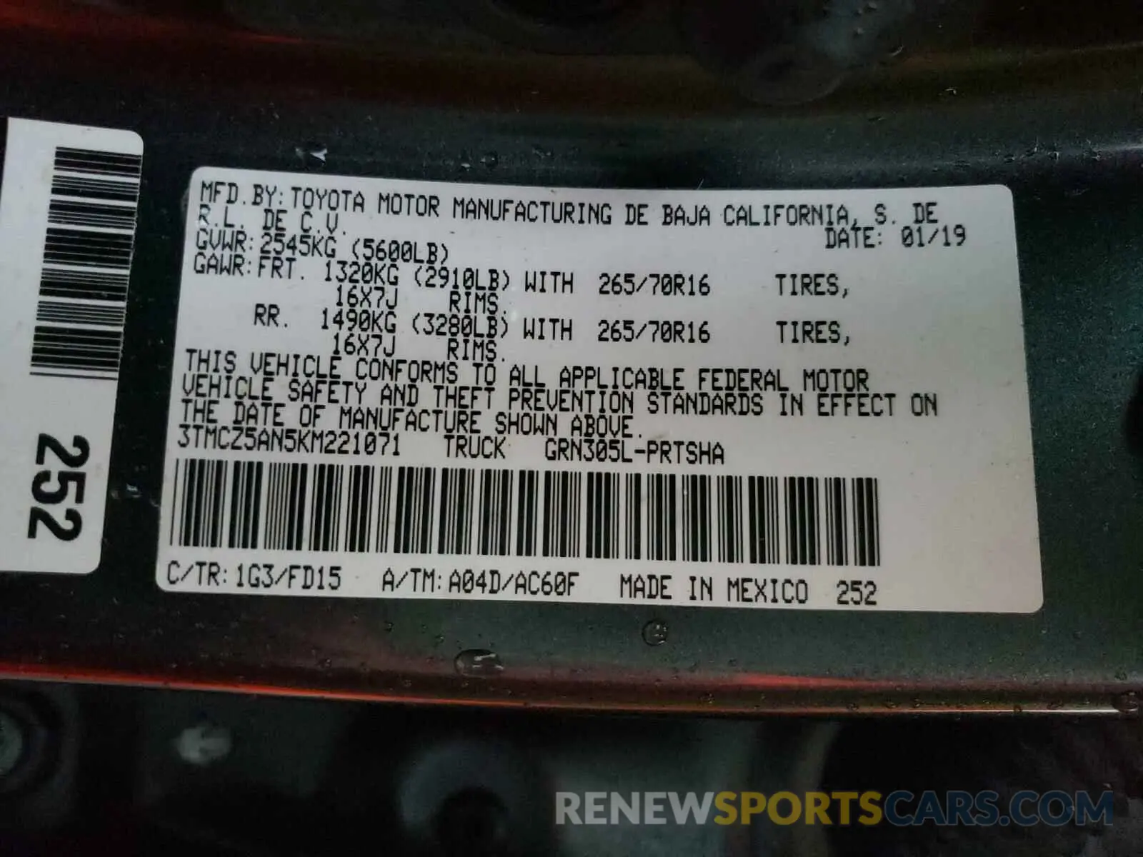 10 Фотография поврежденного автомобиля 3TMCZ5AN5KM221071 TOYOTA TACOMA 2019