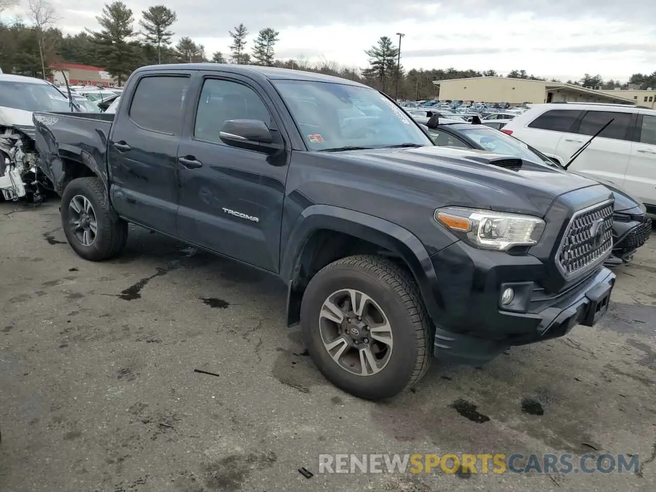 4 Фотография поврежденного автомобиля 3TMCZ5AN5KM223709 TOYOTA TACOMA 2019