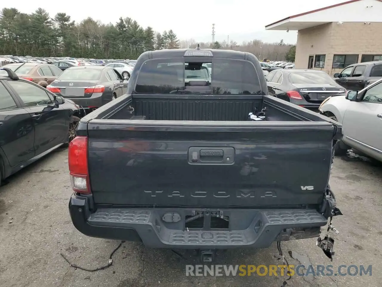 6 Фотография поврежденного автомобиля 3TMCZ5AN5KM223709 TOYOTA TACOMA 2019