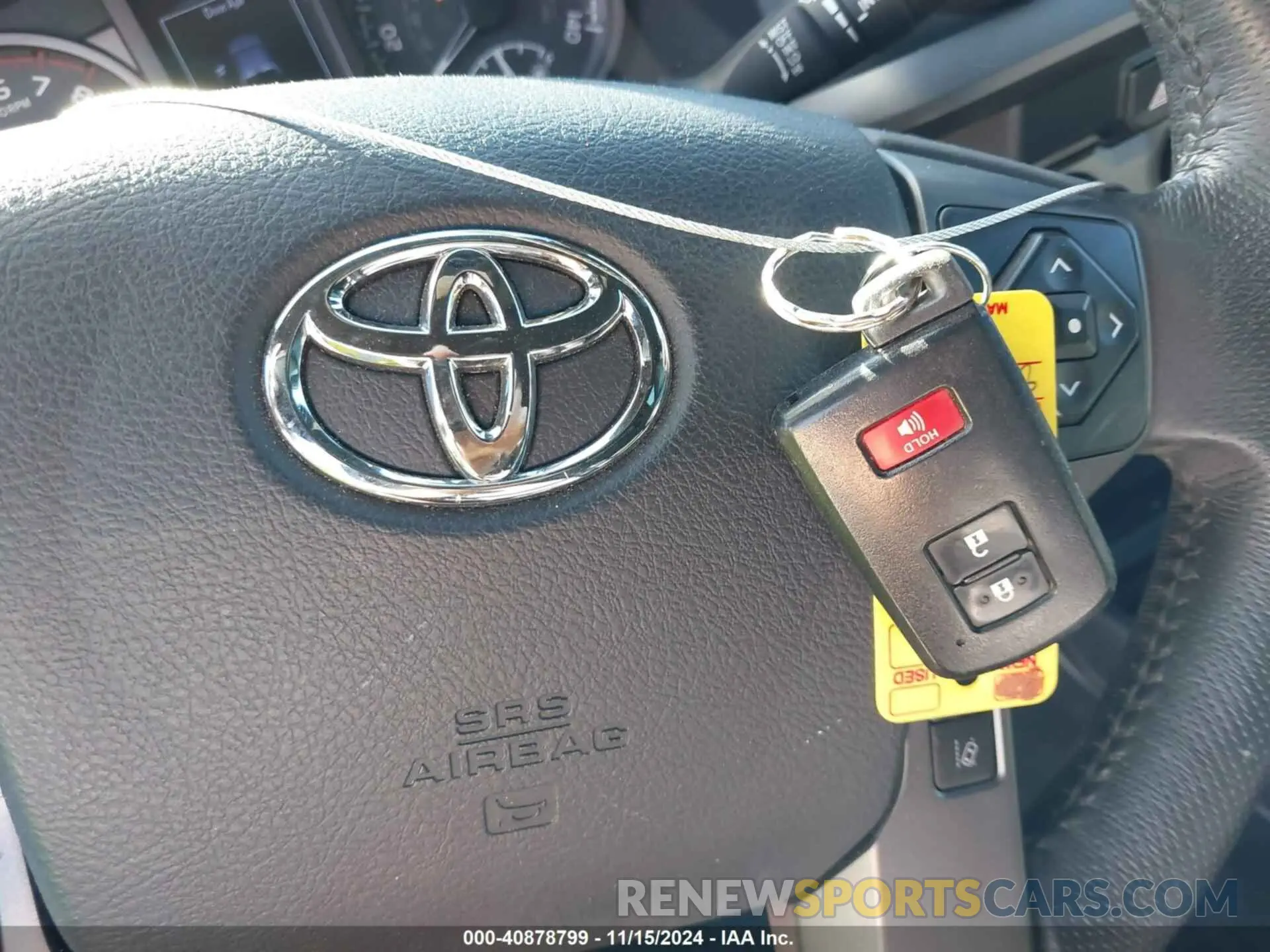 11 Фотография поврежденного автомобиля 3TMCZ5AN5KM236556 TOYOTA TACOMA 2019