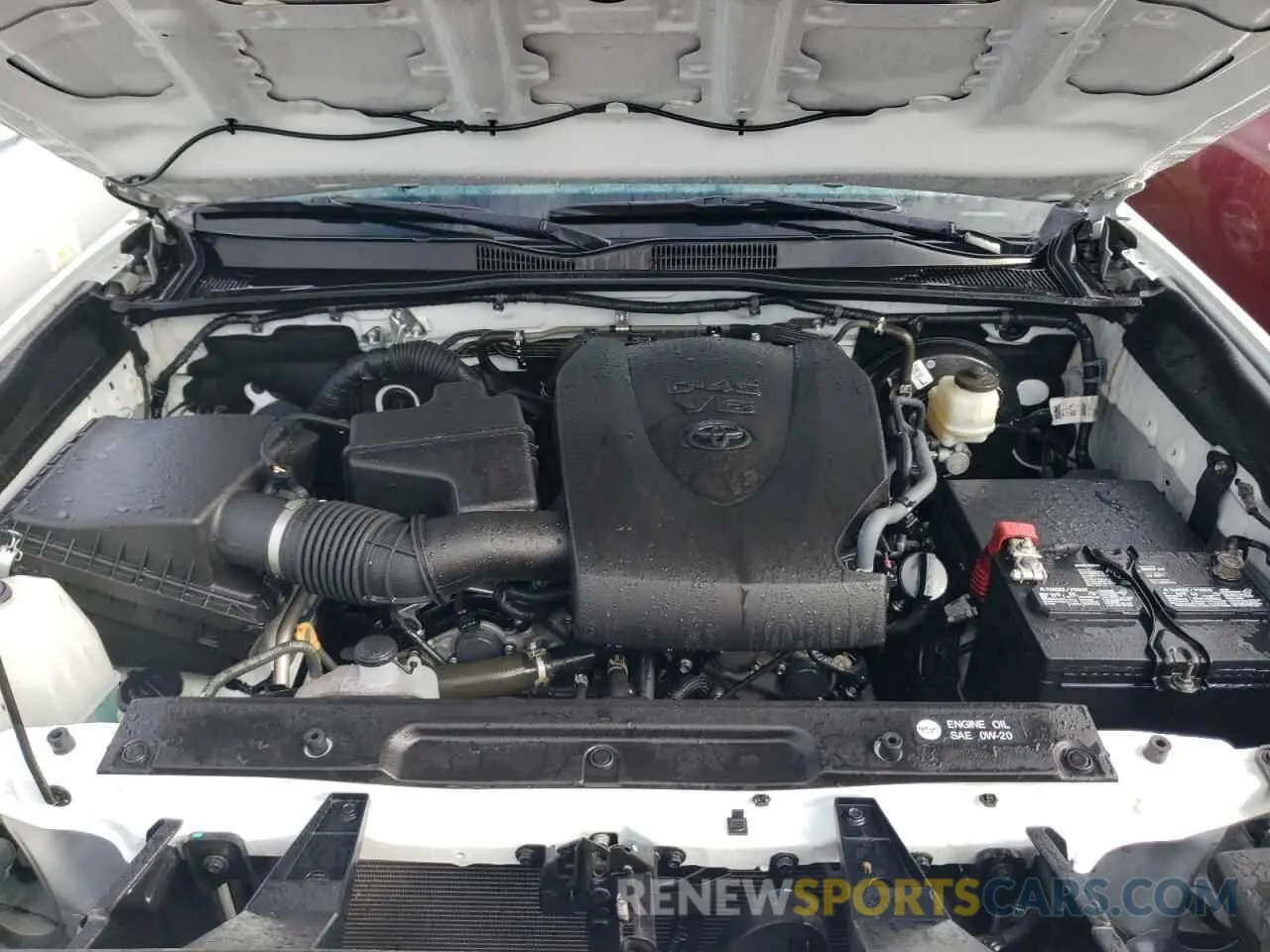 7 Photograph of a damaged car 3TMCZ5AN5KM250473 TOYOTA TACOMA 2019