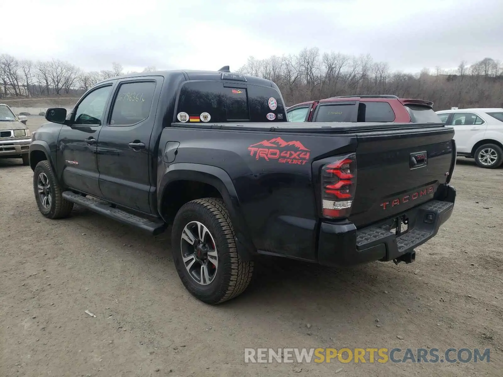 3 Photograph of a damaged car 3TMCZ5AN6KM214355 TOYOTA TACOMA 2019