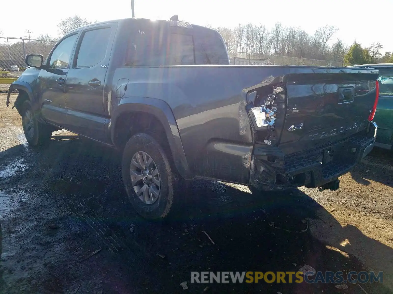 3 Photograph of a damaged car 3TMCZ5AN6KM216767 TOYOTA TACOMA 2019