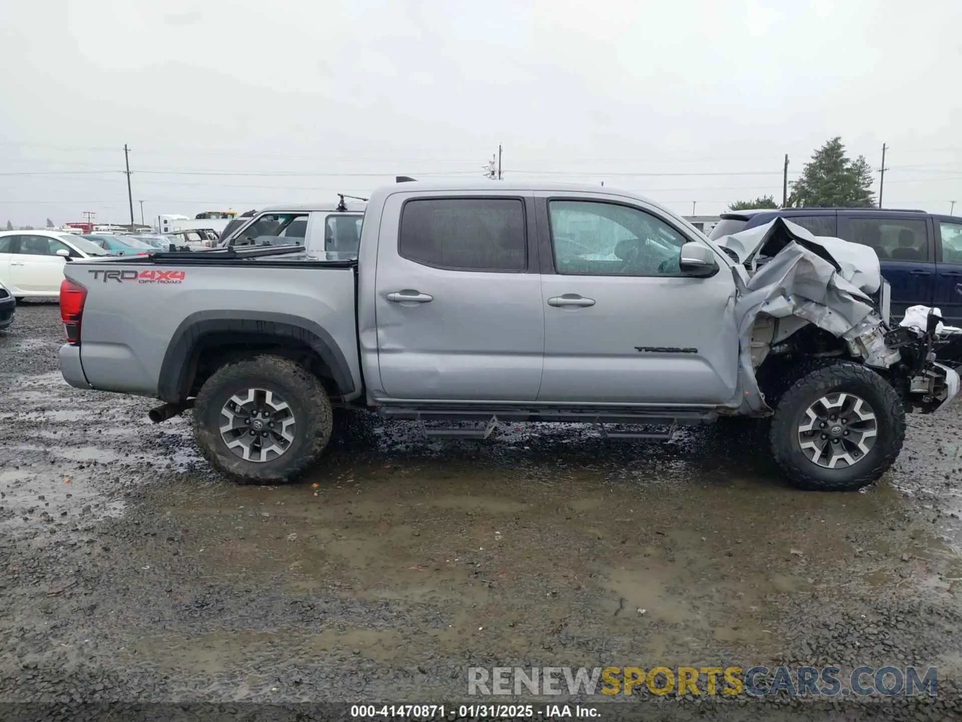 13 Photograph of a damaged car 3TMCZ5AN6KM235786 TOYOTA TACOMA 2019