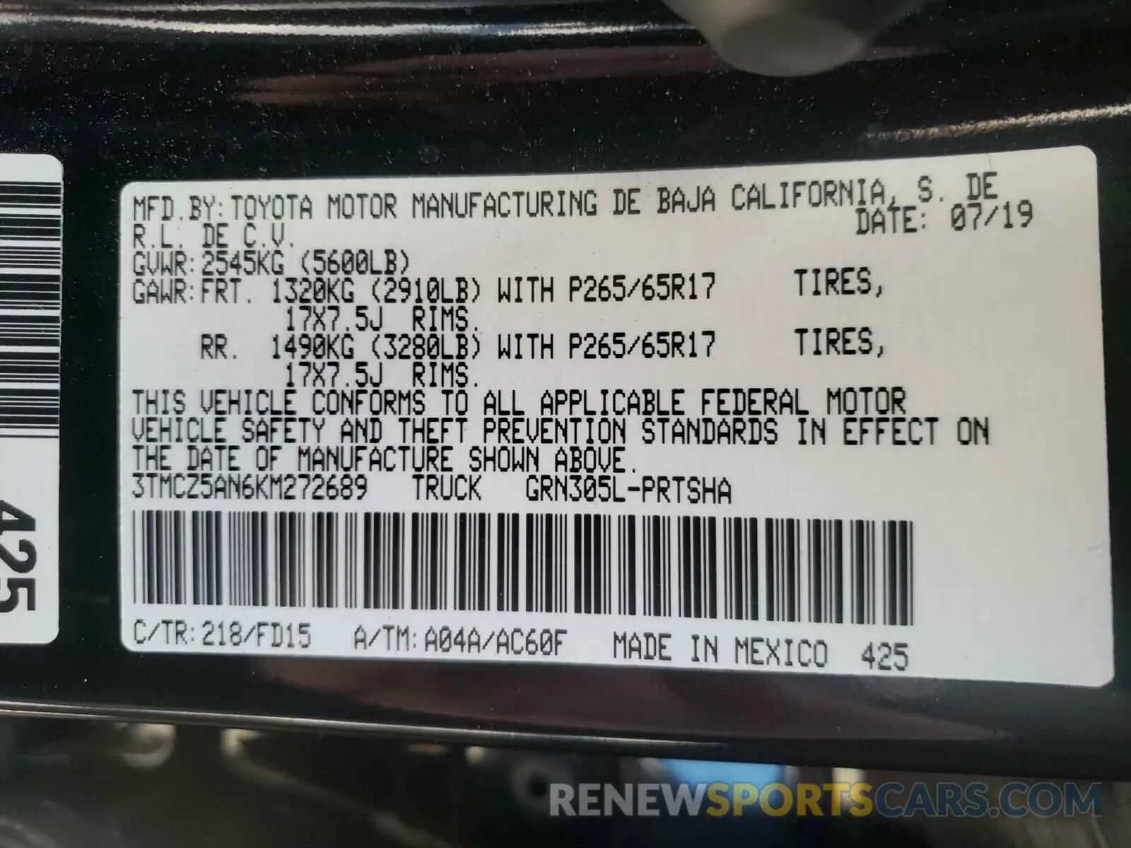 10 Photograph of a damaged car 3TMCZ5AN6KM272689 TOYOTA TACOMA 2019