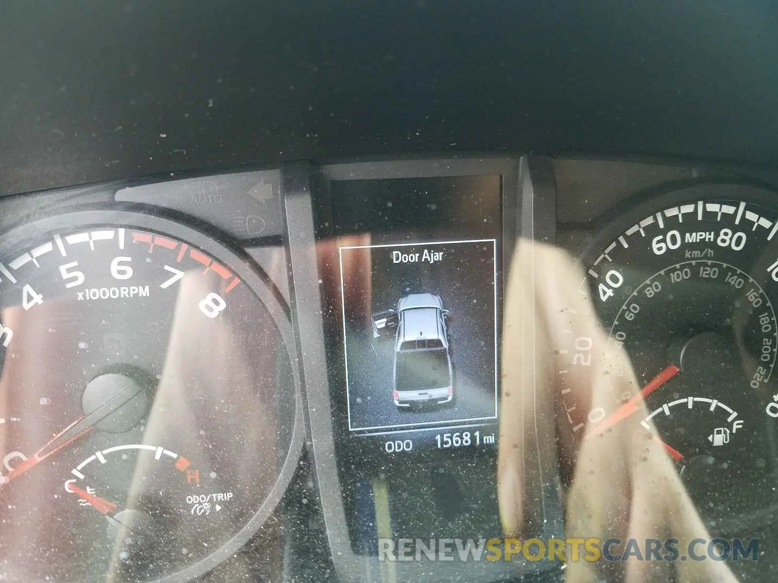8 Photograph of a damaged car 3TMCZ5AN7KM273348 TOYOTA TACOMA 2019