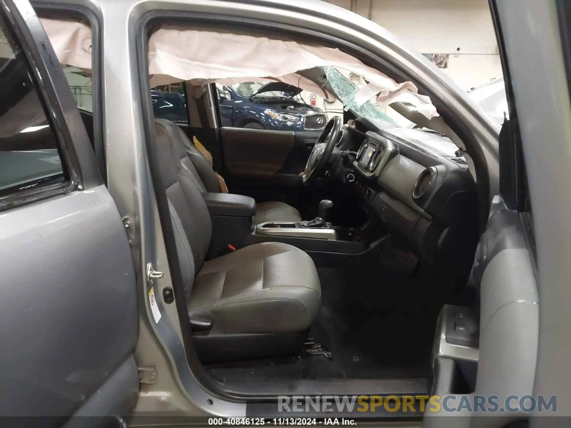 5 Photograph of a damaged car 3TMCZ5AN8KM214437 TOYOTA TACOMA 2019