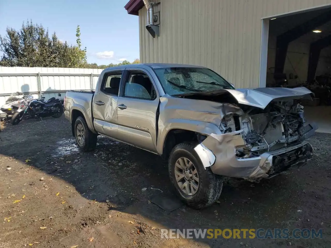 4 Photograph of a damaged car 3TMCZ5AN8KM245526 TOYOTA TACOMA 2019
