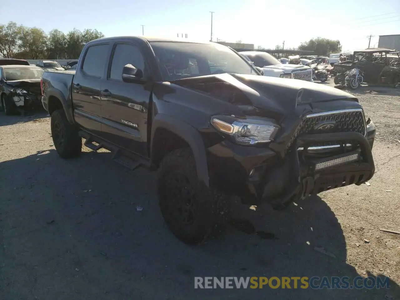 1 Photograph of a damaged car 3TMCZ5AN8KM262066 TOYOTA TACOMA 2019