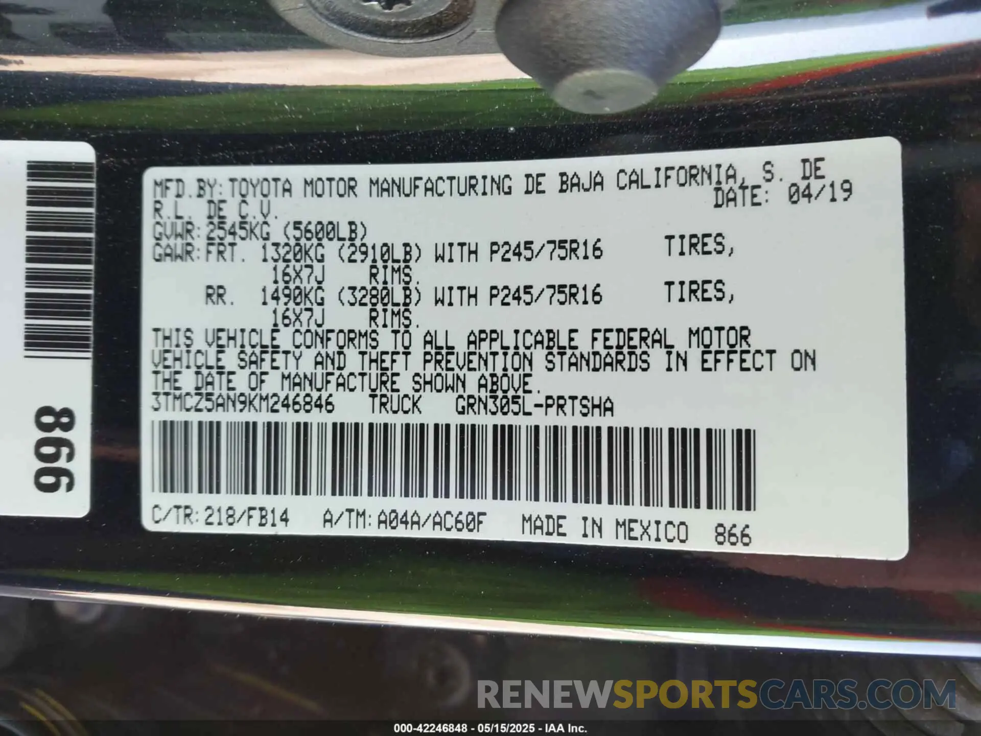 9 Photograph of a damaged car 3TMCZ5AN9KM246846 TOYOTA TACOMA 2019