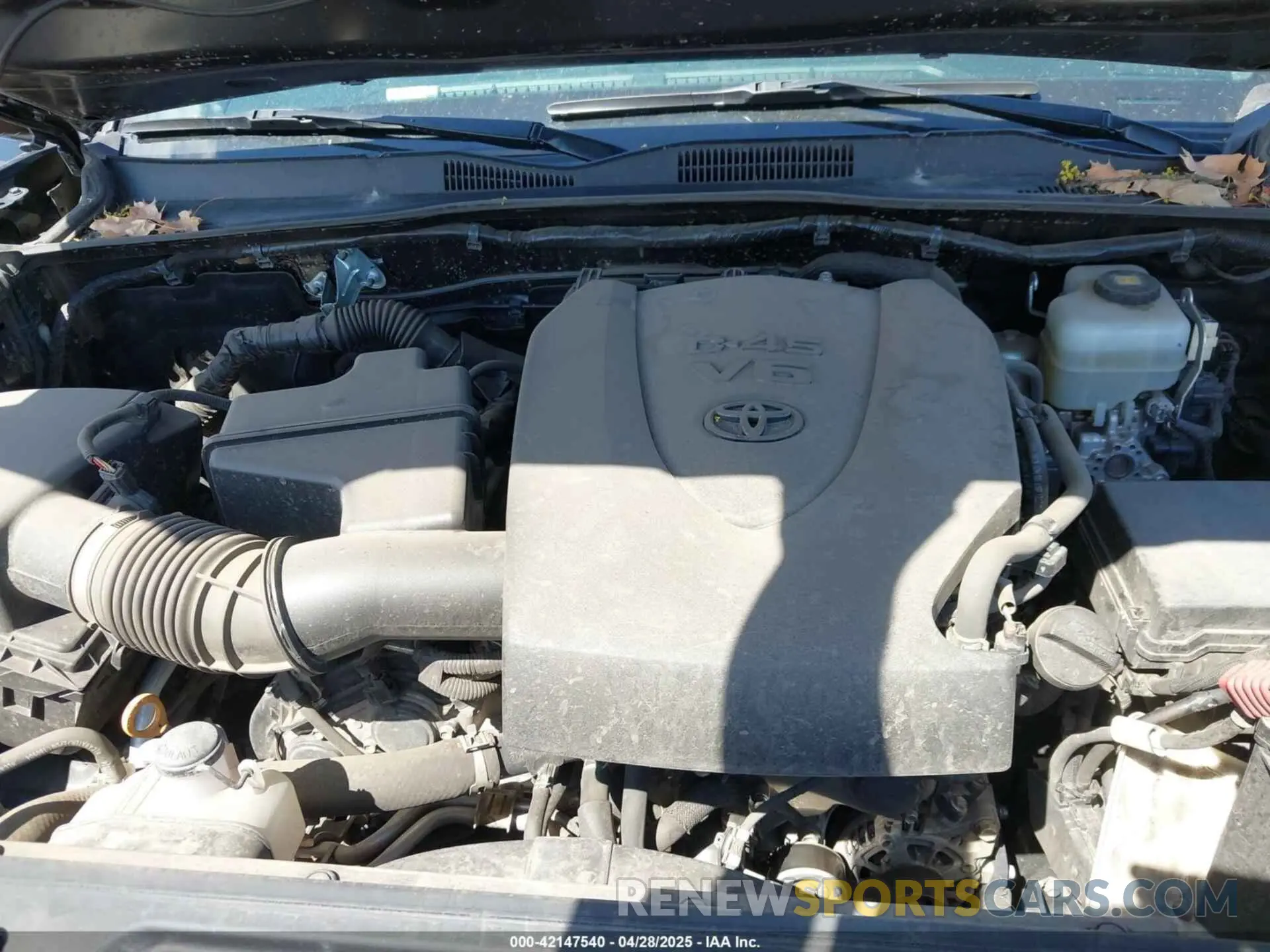 10 Фотография поврежденного автомобиля 3TMCZ5ANXKM191842 TOYOTA TACOMA 2019