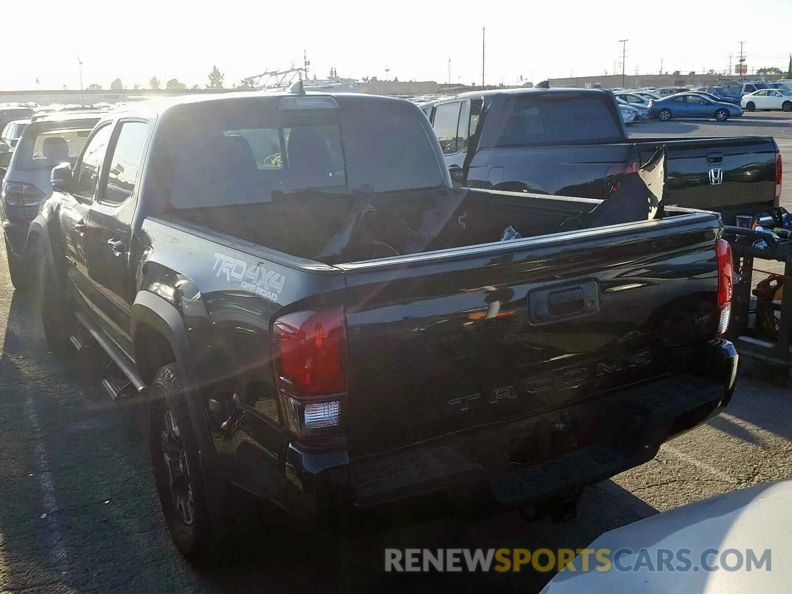 3 Photograph of a damaged car 3TMCZ5ANXKM201883 TOYOTA TACOMA 2019