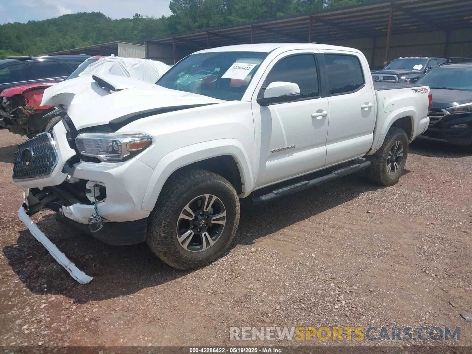2 Photograph of a damaged car 3TMCZ5ANXKM272694 TOYOTA TACOMA 2019