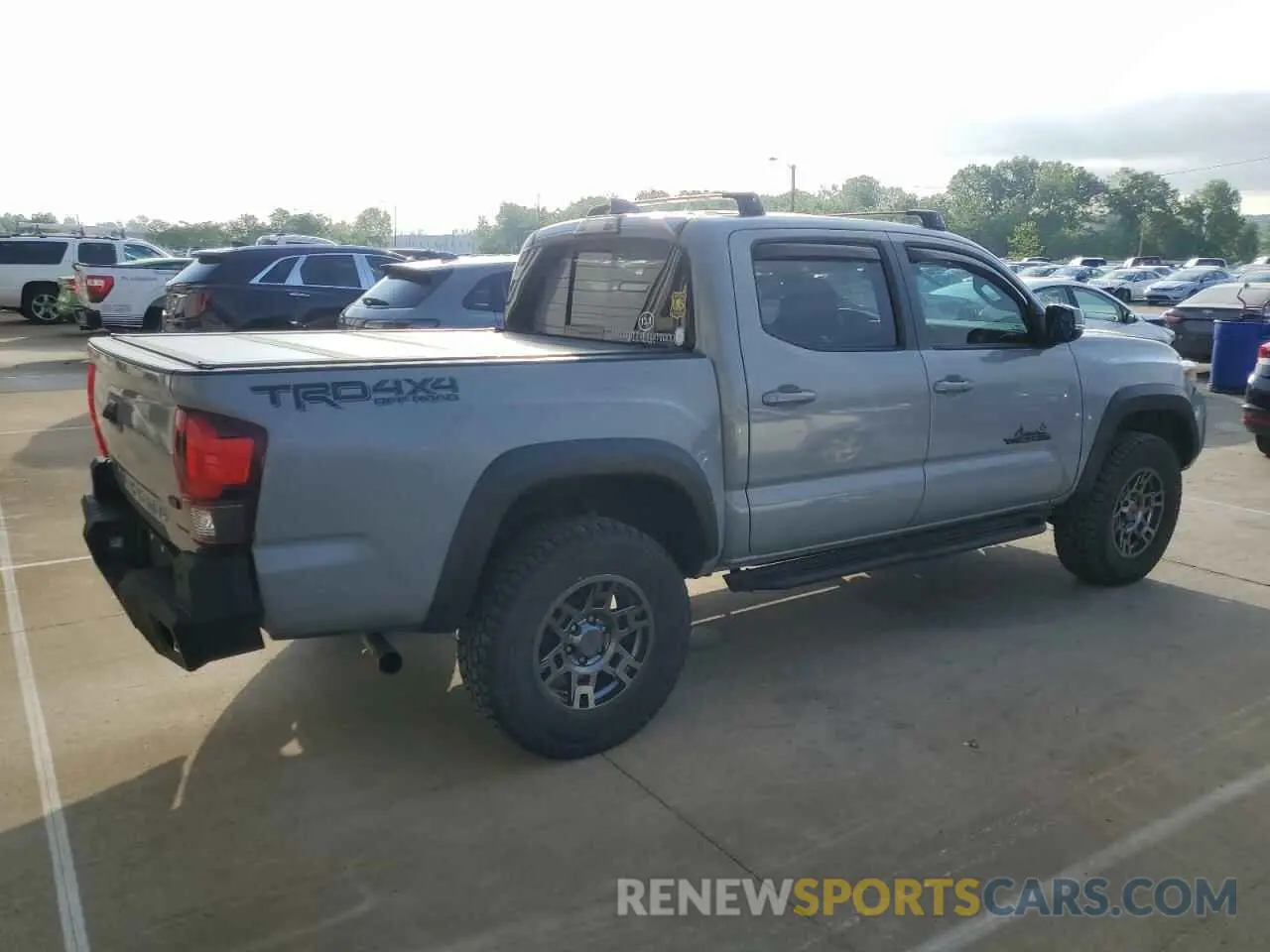 3 Photograph of a damaged car 3TMCZ5ANXKM275837 TOYOTA TACOMA 2019