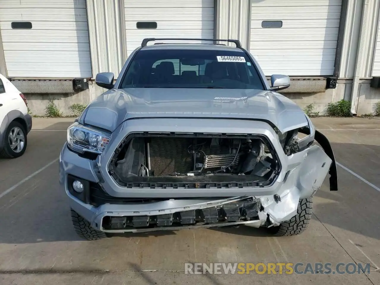 5 Photograph of a damaged car 3TMCZ5ANXKM275837 TOYOTA TACOMA 2019