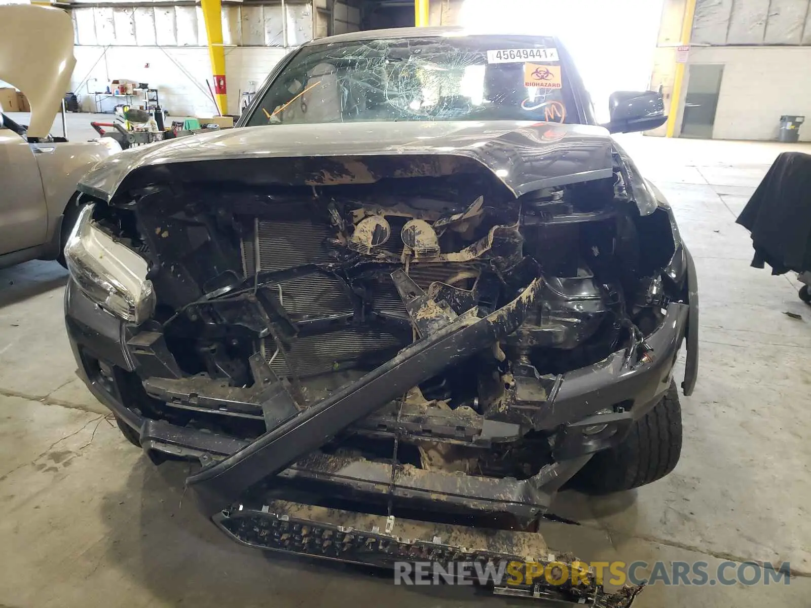 9 Photograph of a damaged car 3TMDZ5BN1KM077523 TOYOTA TACOMA 2019