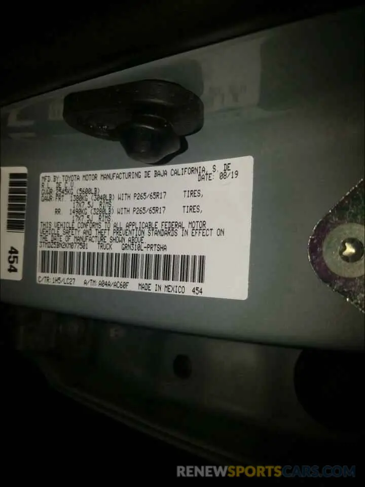 10 Photograph of a damaged car 3TMDZ5BN2KM077501 TOYOTA TACOMA 2019