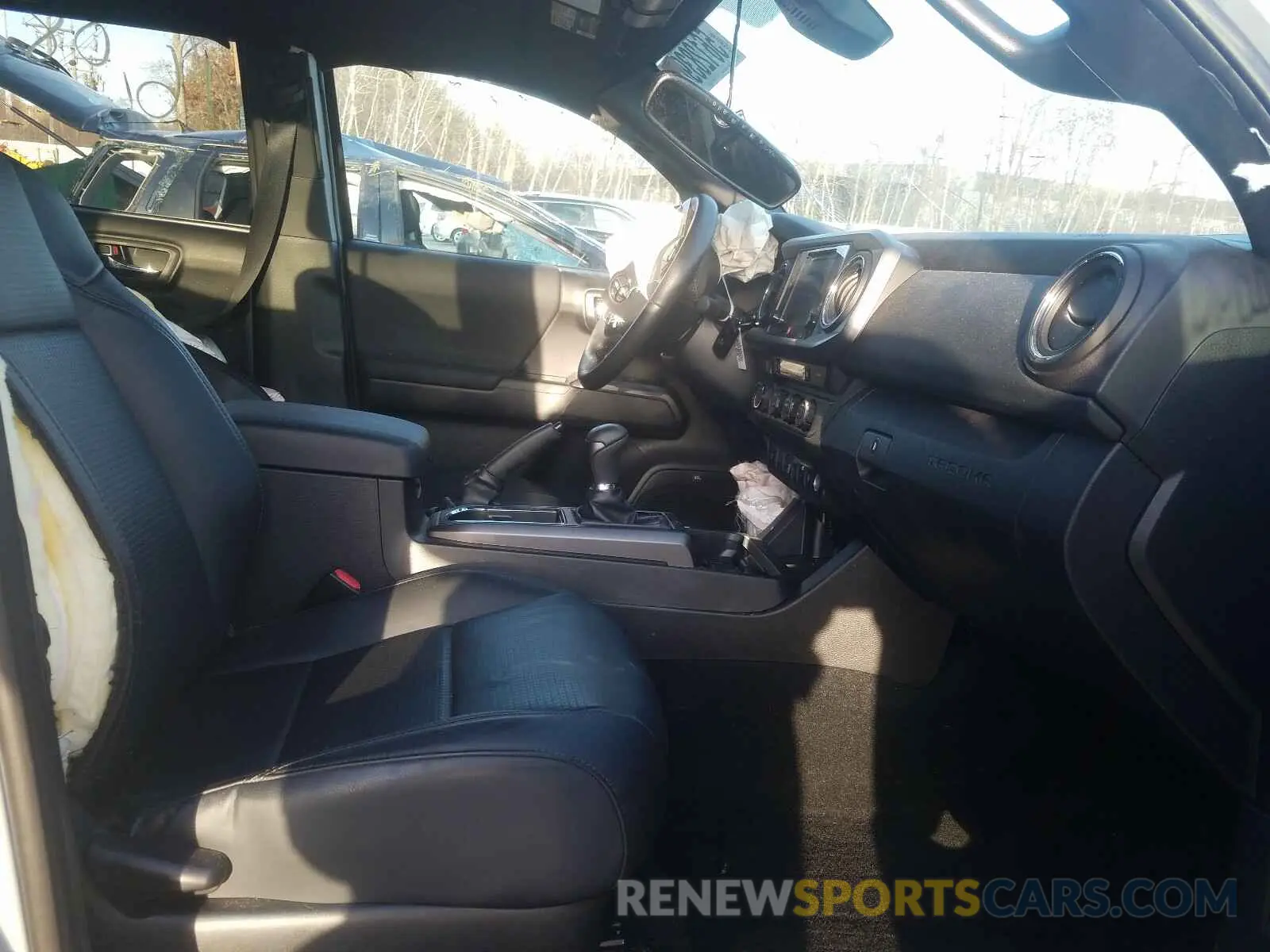 5 Photograph of a damaged car 3TMDZ5BN2KM077501 TOYOTA TACOMA 2019