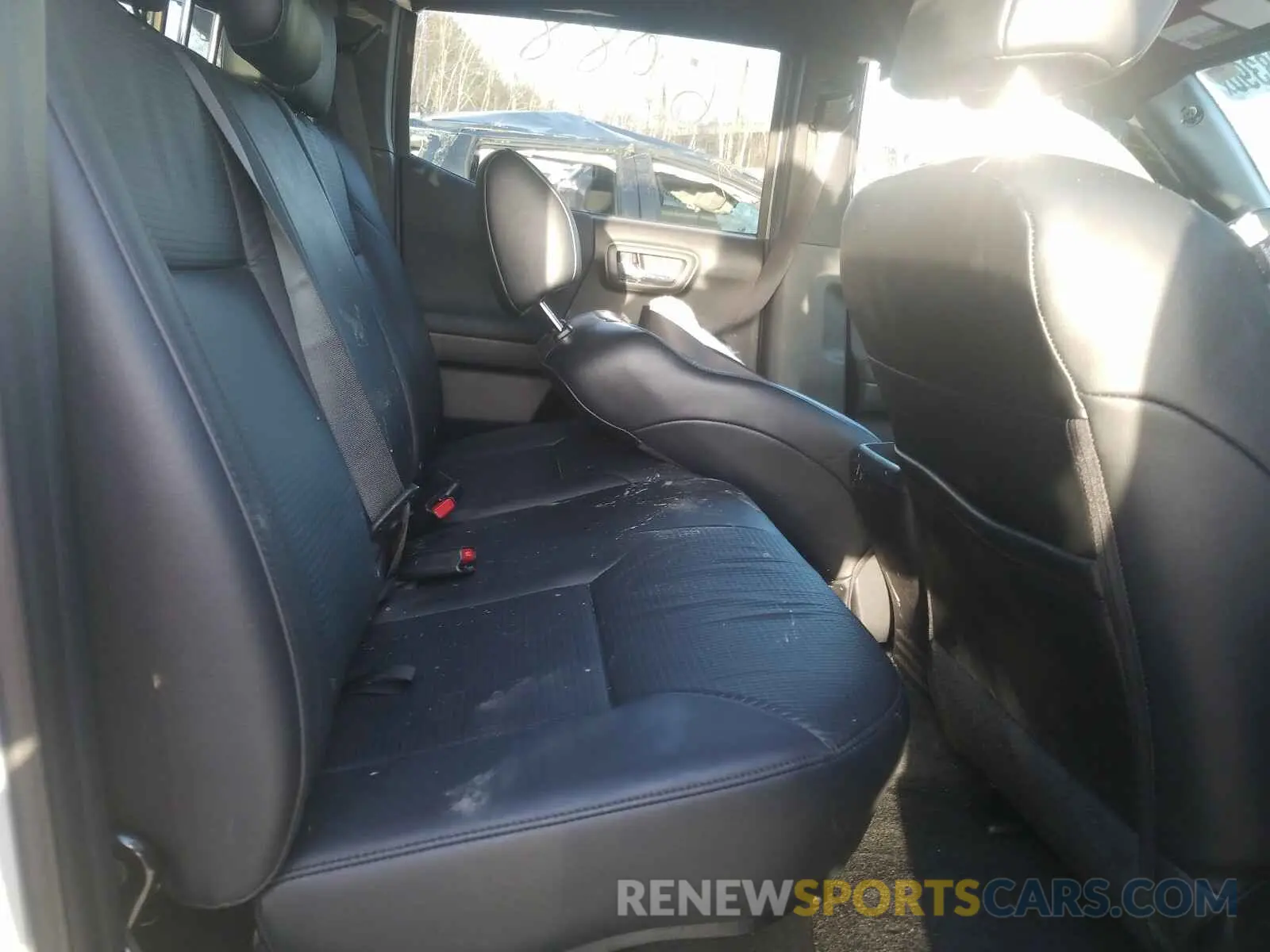 6 Photograph of a damaged car 3TMDZ5BN2KM077501 TOYOTA TACOMA 2019
