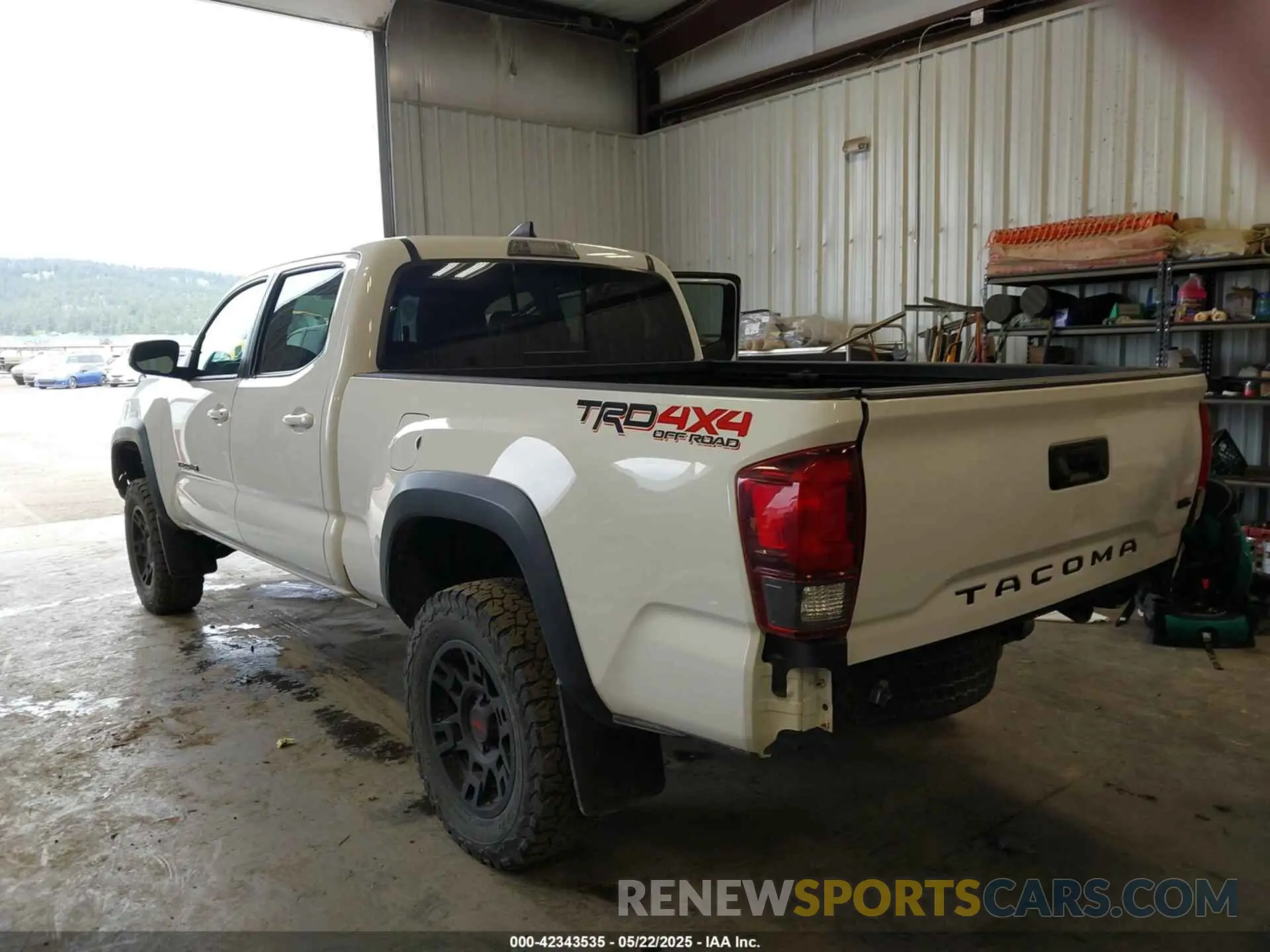 3 Фотография поврежденного автомобиля 3TMDZ5BN3KM071352 TOYOTA TACOMA 2019