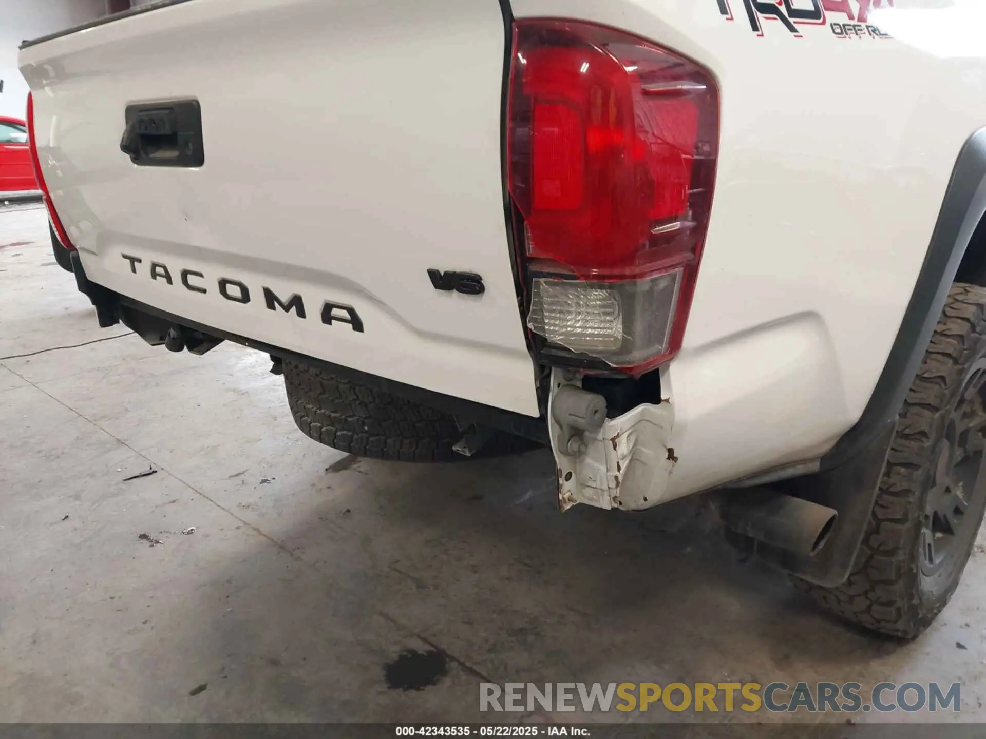 6 Фотография поврежденного автомобиля 3TMDZ5BN3KM071352 TOYOTA TACOMA 2019