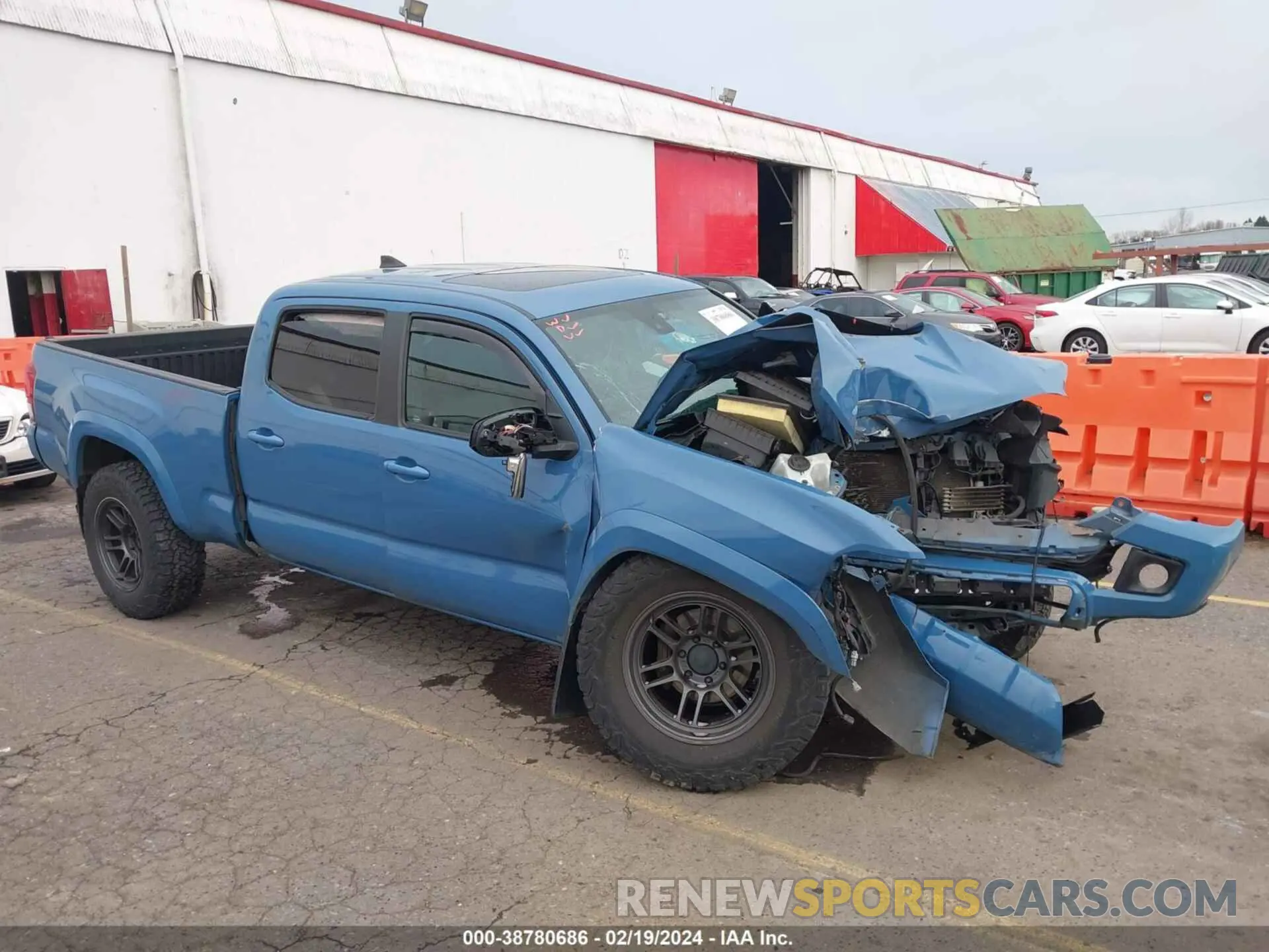 1 Photograph of a damaged car 3TMDZ5BN3KM075269 TOYOTA TACOMA 2019