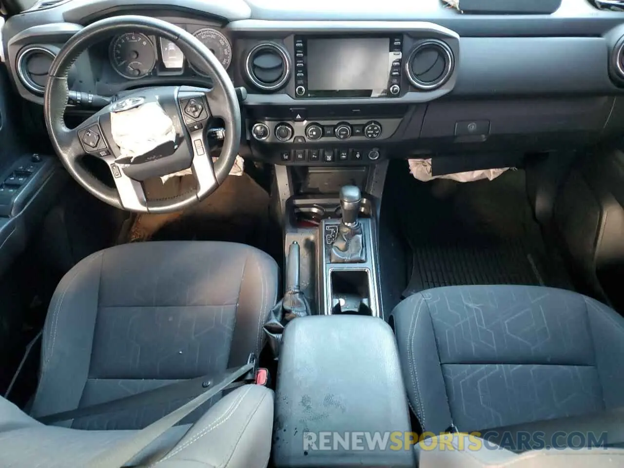 8 Photograph of a damaged car 3TMDZ5BN4KM063664 TOYOTA TACOMA 2019