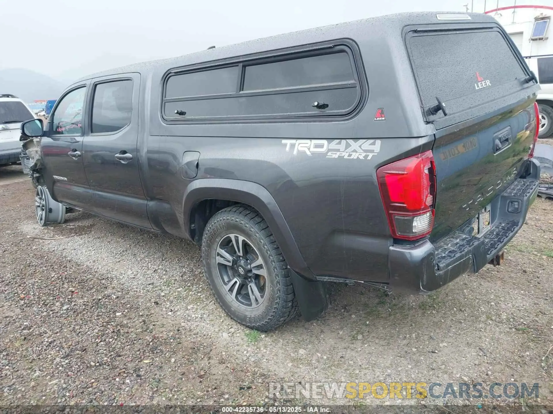 3 Фотография поврежденного автомобиля 3TMDZ5BN4KM068671 TOYOTA TACOMA 2019
