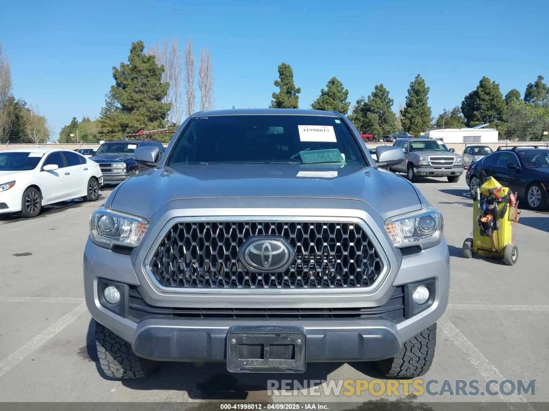 12 Фотография поврежденного автомобиля 3TMDZ5BN4KM076270 TOYOTA TACOMA 2019