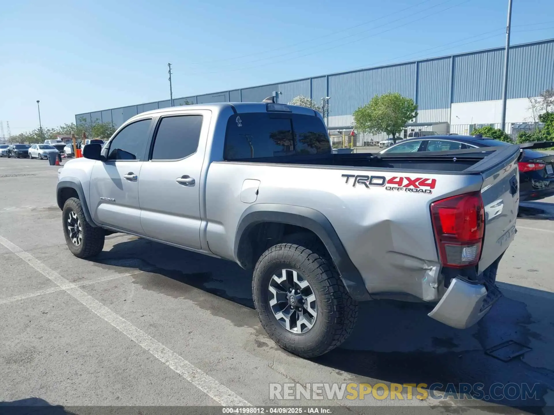 3 Фотография поврежденного автомобиля 3TMDZ5BN4KM076270 TOYOTA TACOMA 2019