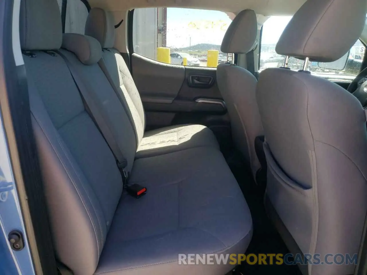 6 Photograph of a damaged car 3TMDZ5BN5KM059087 TOYOTA TACOMA 2019